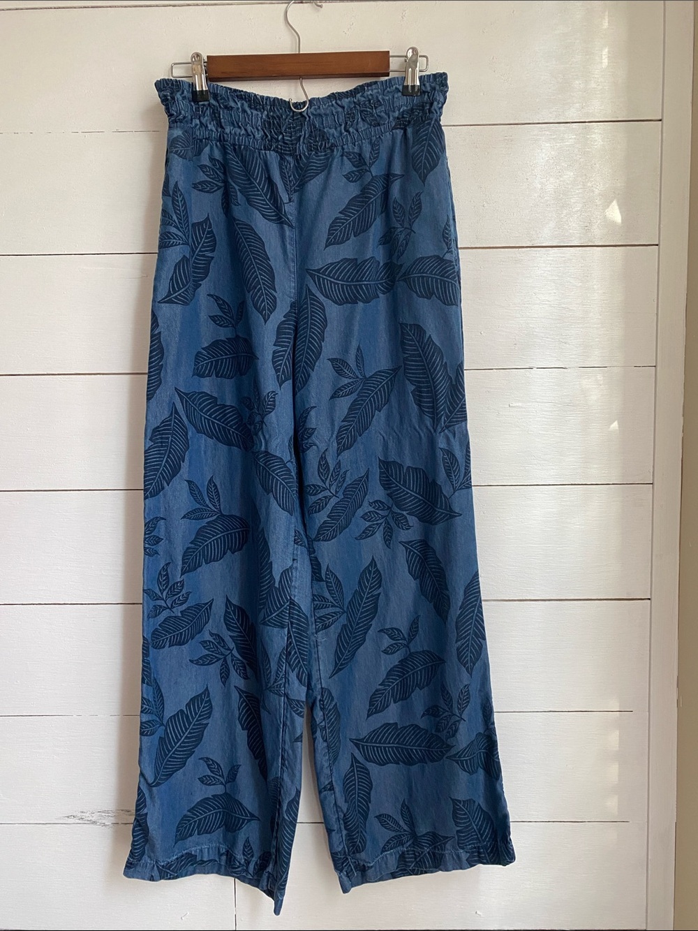Wide Leg Blue Leaf Print Pants - Unbranded